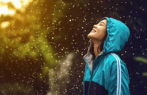 Monsoon Health Tips For All Age Groups To Stay Fit.